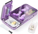 Pil Pill Cutter Splitter untuk Pil Kecil atau Kecil. 2-in- 1 Kotak Pill Travel & Pill Splits - Large Kapasitas 4 Kompartemen Pill Organizer - Dipisahkan Nonslip V- Shoped Pad. Wrap- Sekitar Blade Guard (Purple)