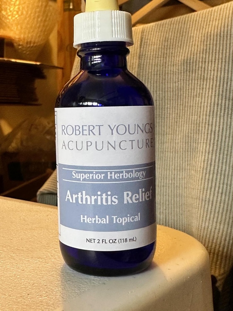 Relief Arthritis - Linimen Herbal Terbaik untuk Arthritics di Knee, Elbow, Wrist, Joints 124; Dit Alam Da Jow Membantu Democitics Tenang Cepat dan Menyediakan Relief 124; Perlakukan Para Pria Remaja