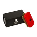 Highend Magnetized Beard Brush Set - The "Traveler" Set termasuk cermin terdeteksi dan bulu babi. "ULTIMATE BRUSH" tersedia dalam tiga set dan beberapa warna.